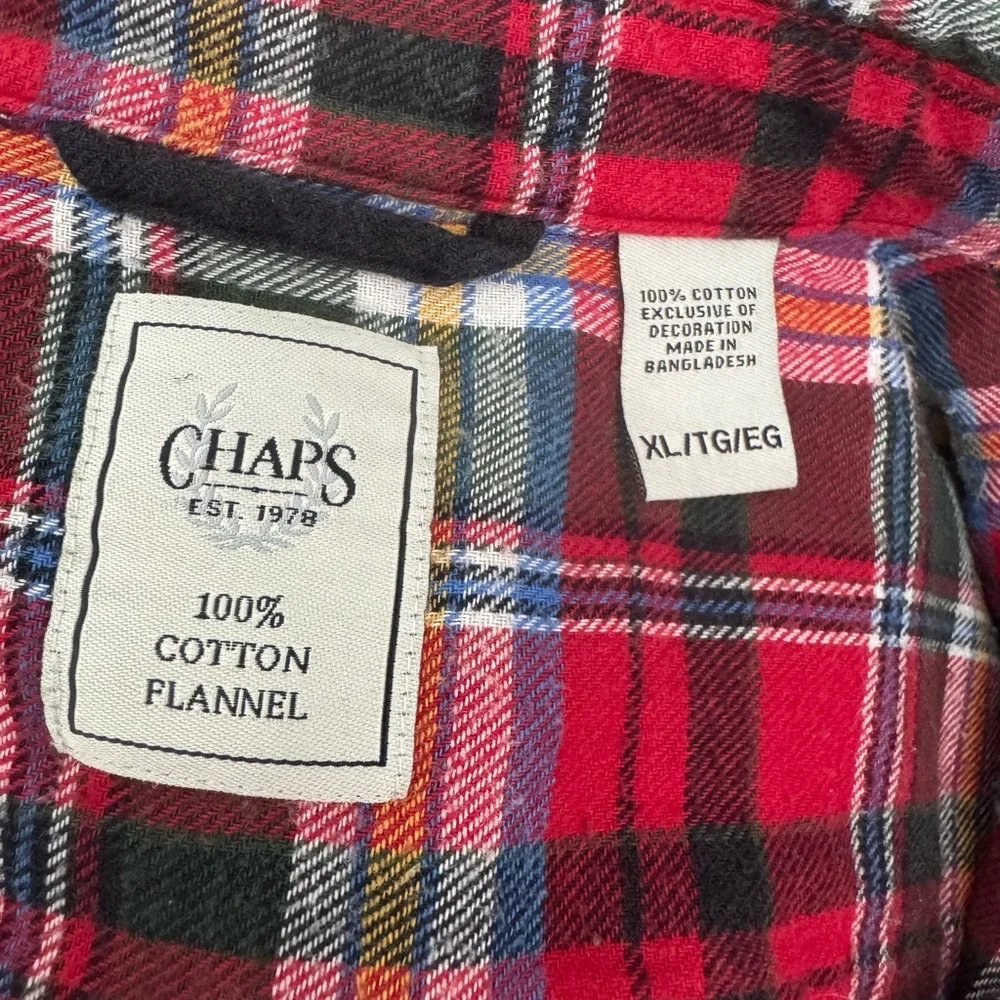 Men’s Chaps Flannel Red and Green Casual Button Down Shirt - Picture 5 of 5